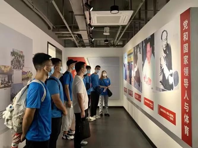 窑火薪传 青春筑梦——淄博职业学院学子的陶瓷非遗传承之路